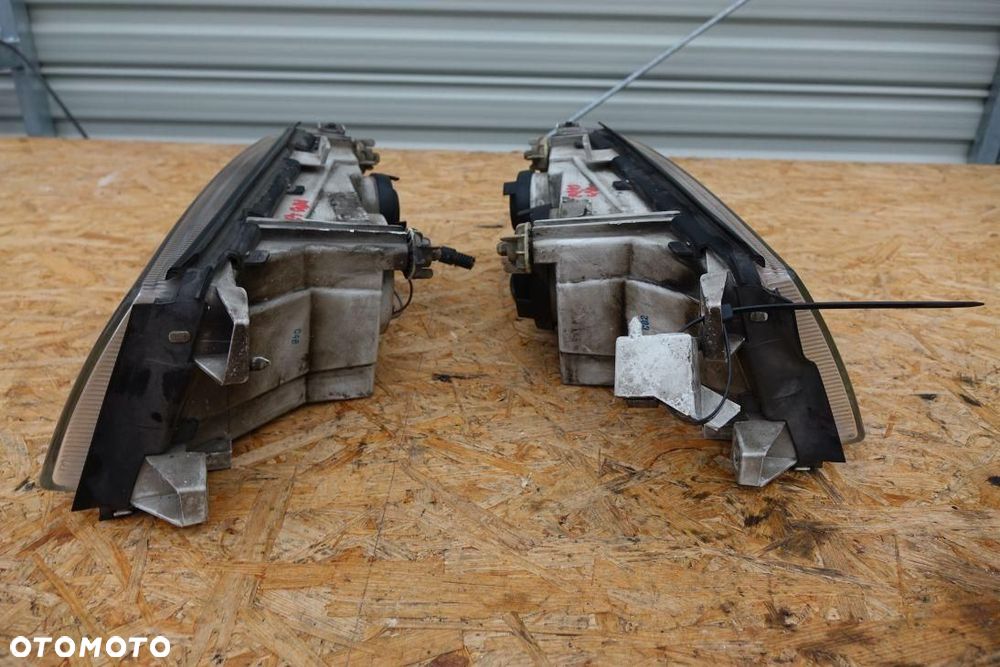 REFLEKTOR 2 LAMPY PRZÓD  LEWA PRAWA LAMPA SZKLANE SKODA OCTAVIA I LIFT - 8