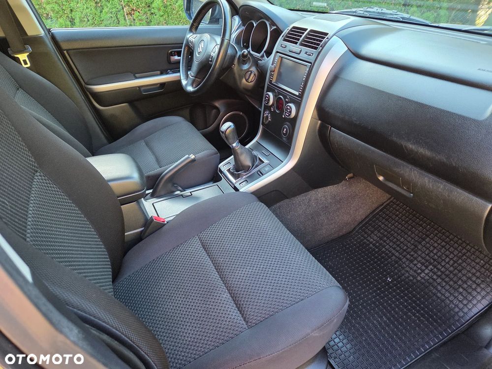 Suzuki Grand Vitara - 10