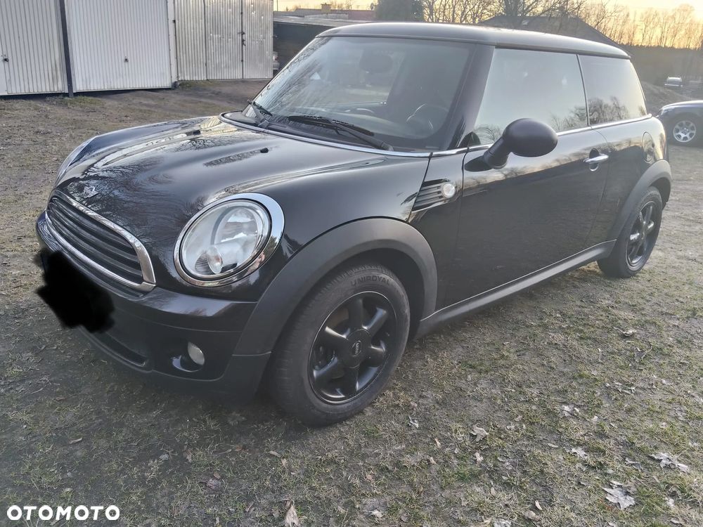 MINI Cooper Standard - 1