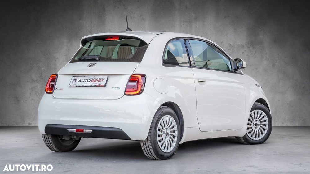 Fiat 500E Action - 7