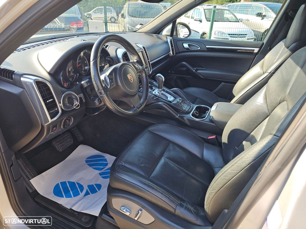 Porsche Cayenne II Platinum Edition - 19