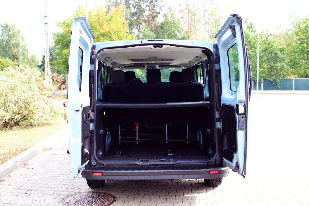 Renault Trafic - 11