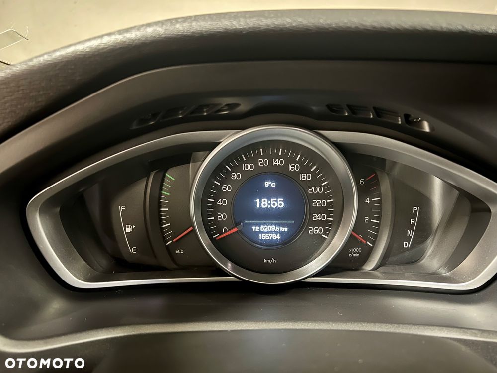 Volvo V40 D3 Kinetic - 8