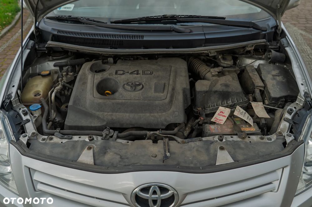Toyota Auris - 13