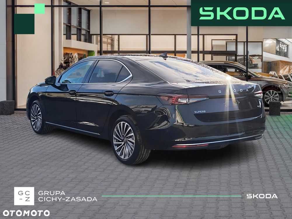 Skoda Superb 2.0 TDI SCR 4x4 L&K DSG - 3