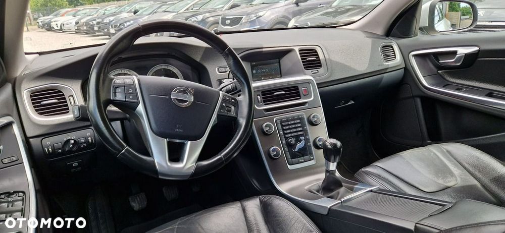 Volvo V60 - 24