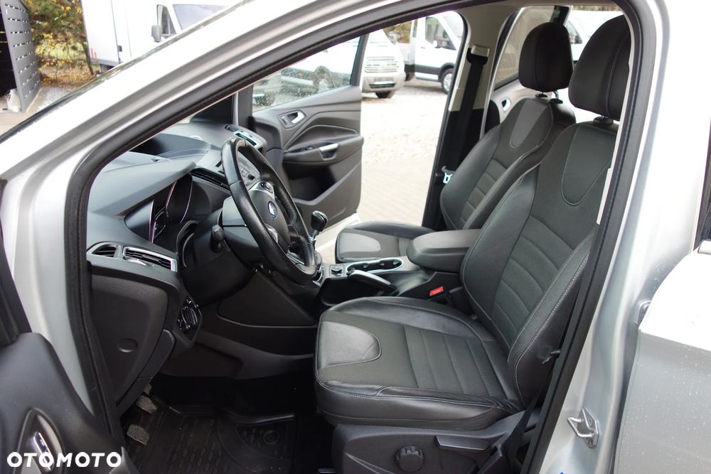 Ford Kuga 1.5 EcoBoost 2x4 Trend - 8