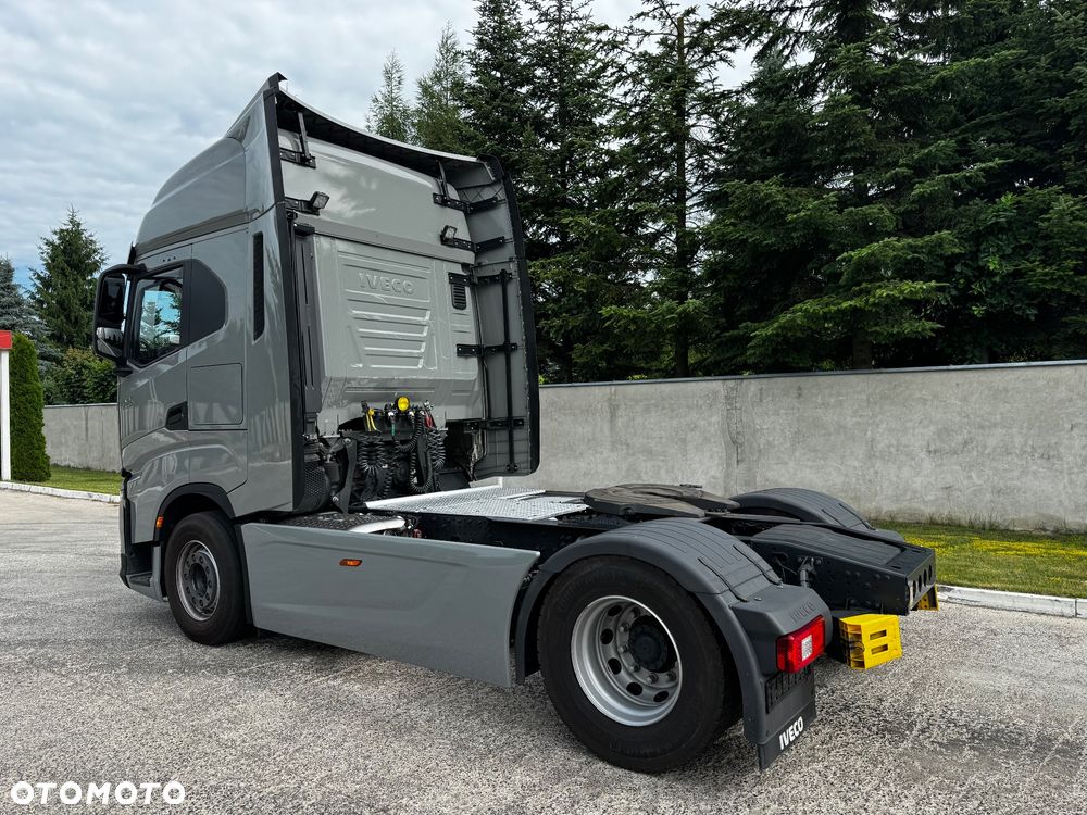 Iveco S-Way 490 - 4