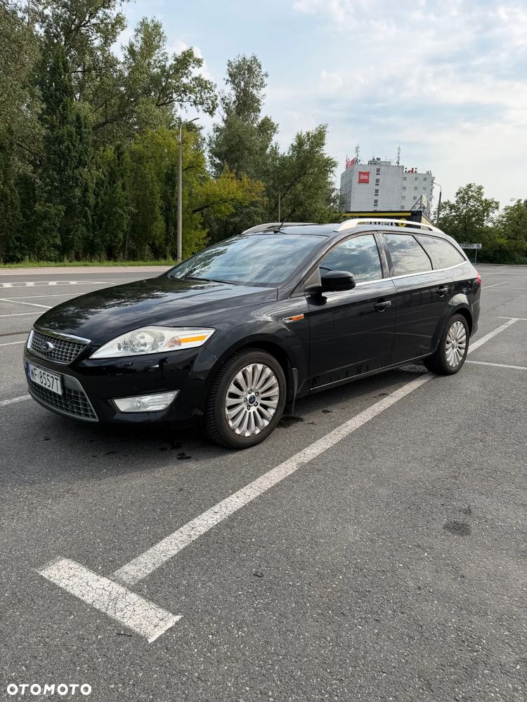 Ford Mondeo 2.0 Ambiente - 2