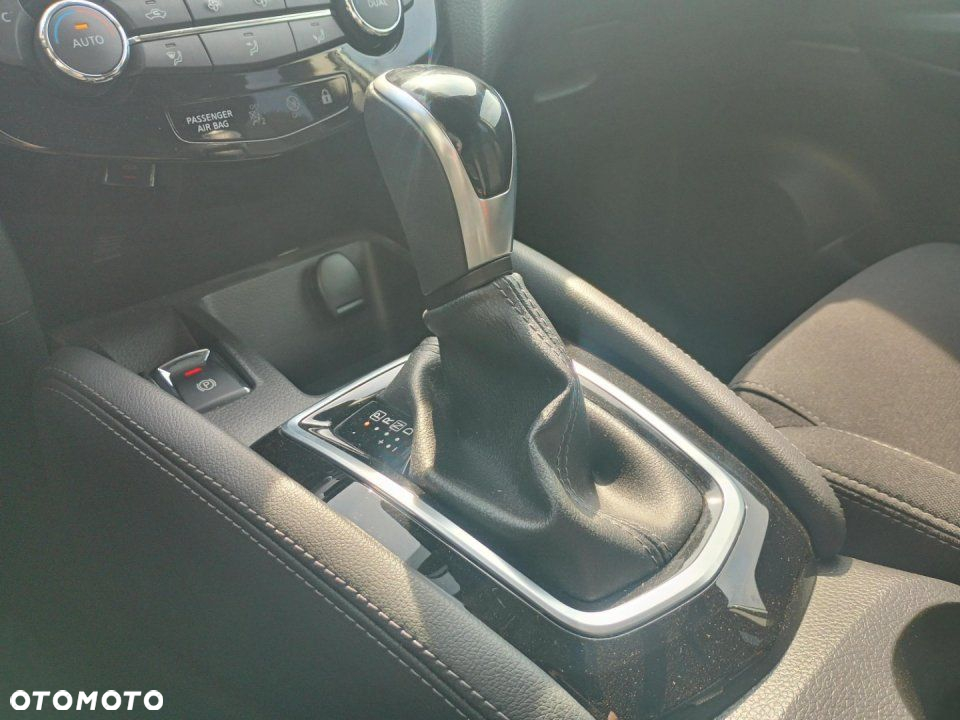 Nissan Qashqai - 13