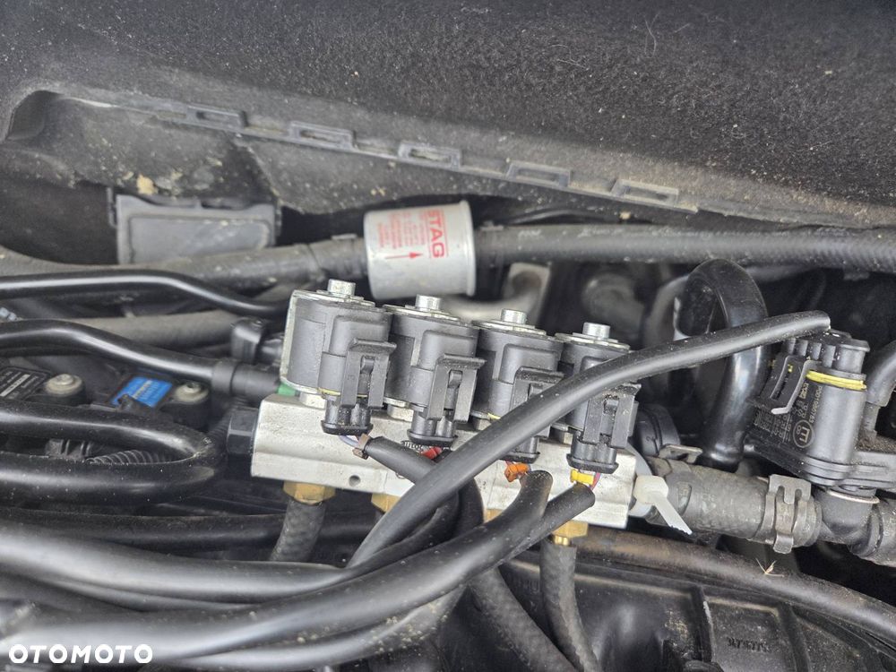 Opel Astra 1.4 T Cosmo - 16