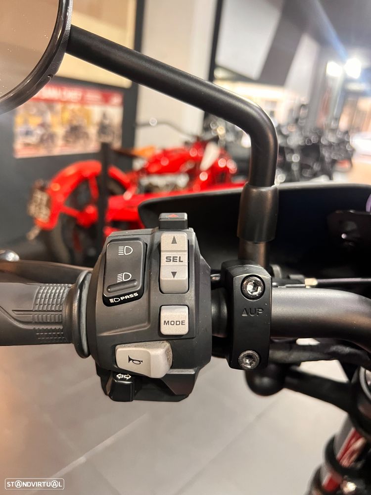 Honda CMX 1100A - 15