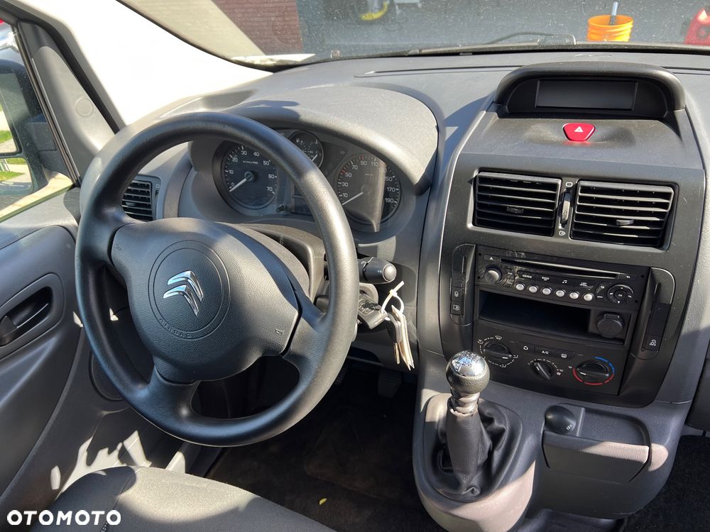 Citroën Jumpy - 13