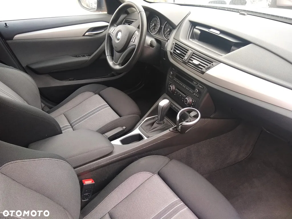 BMW X1 sDrive18i - 15