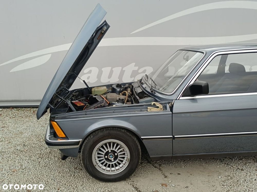 BMW Seria 3 - 28