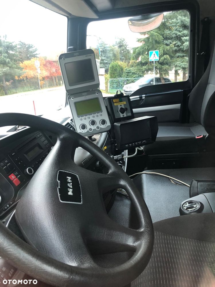 MAN TGM 26.290 PIASKARKA SOLARKA SCHMIDT STARTOS II EURO 6 - 13