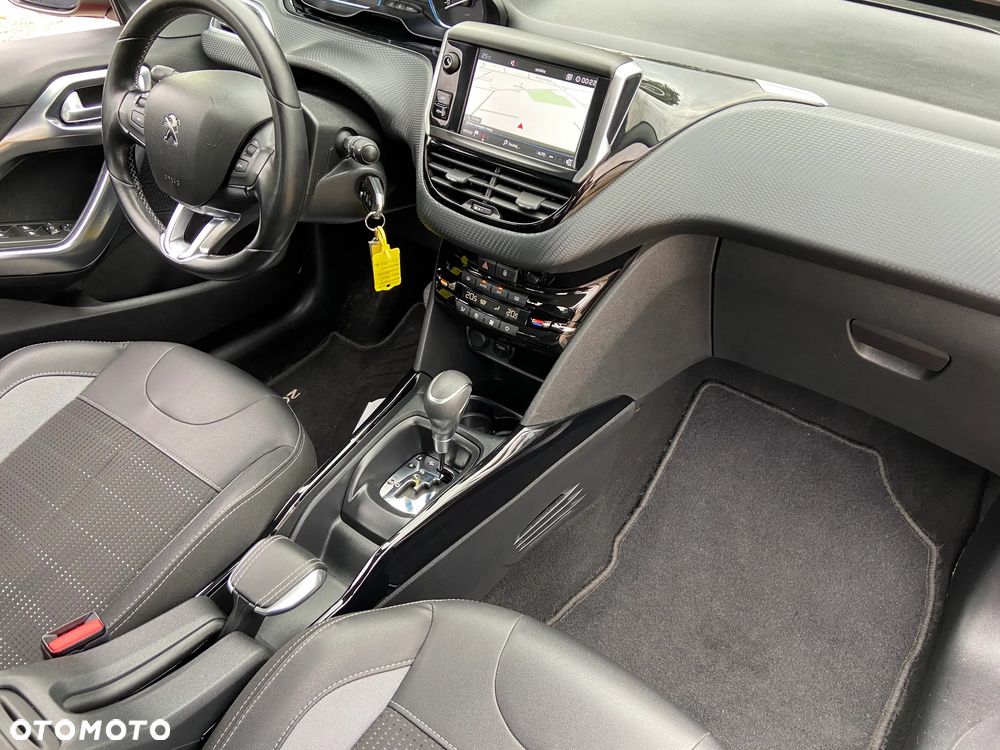 Peugeot 2008 - 29