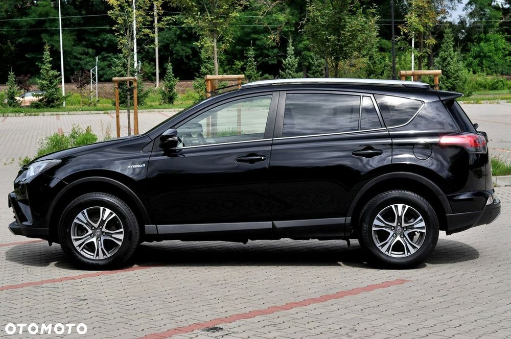 Toyota RAV4 - 5