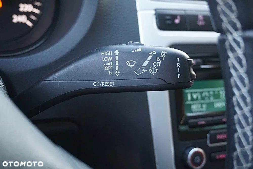 Volkswagen Polo 1.2 MATCH - 31