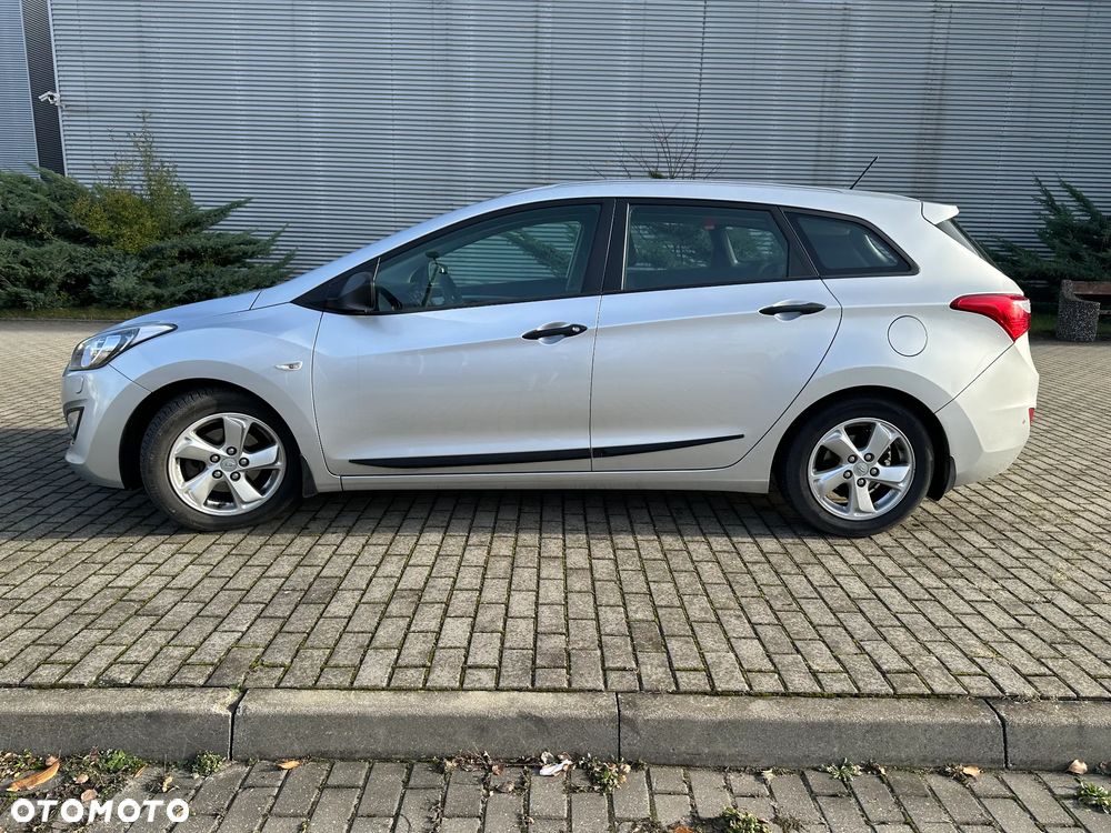 Hyundai i30 1.4 CRDi Comfort - 3
