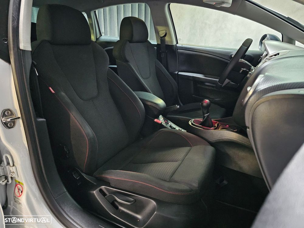 SEAT Leon 2.0 TDI FR DPF - 20