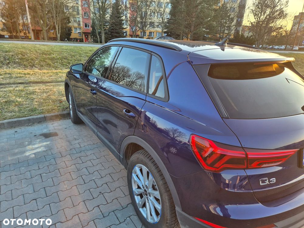 Audi Q3 35 TFSI S tronic - 11