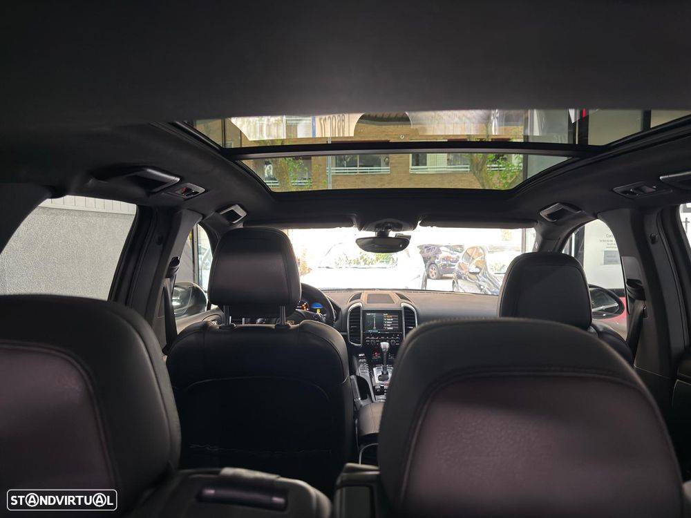 Porsche Cayenne 3.0 V6 - 31