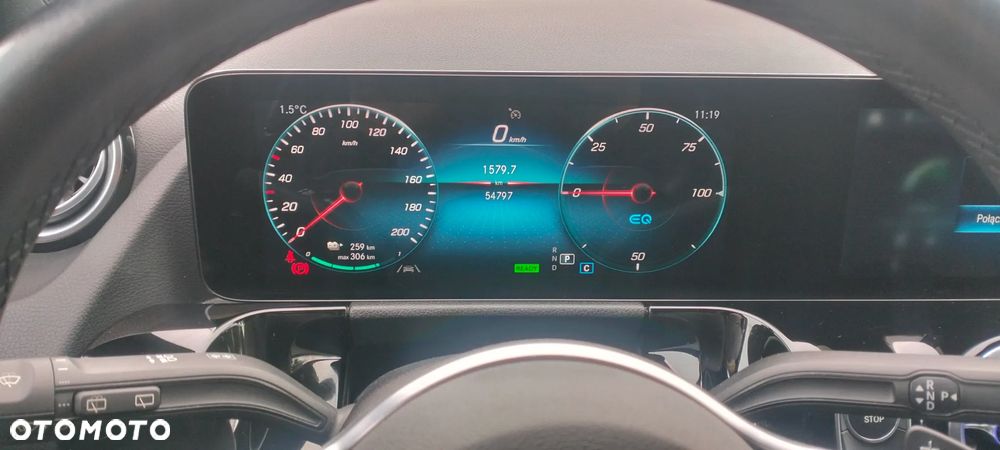 Mercedes-Benz EQA 350 66.5kWh 4-Matic AMG Line - 12