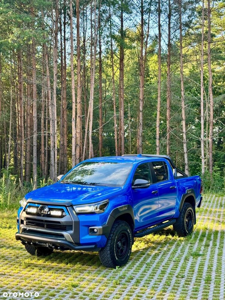 Toyota Hilux 2.8 D-4D Double Cab Invincible 4x4