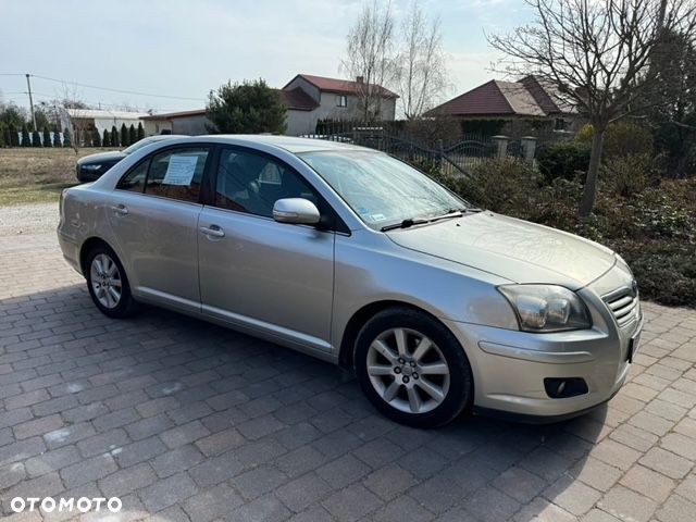 Toyota Avensis 2.0 VVT-i Sol plus - 5