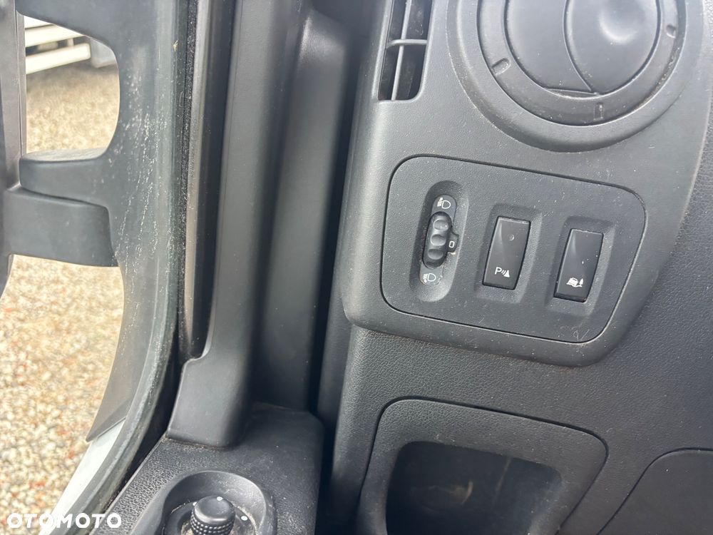 Renault Master - 13