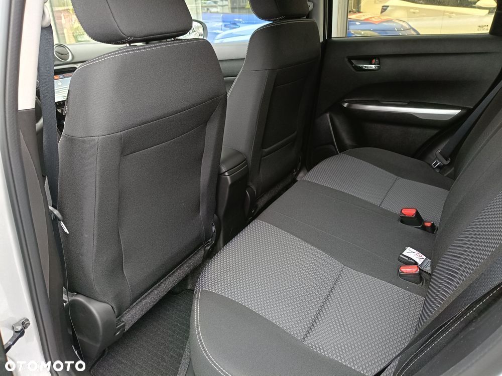 Suzuki Vitara 1.4 Boosterjet mHEV Premium Plus 2WD - 7