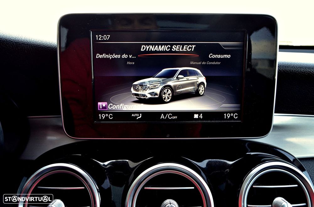 Mercedes-Benz GLC 220 - 40