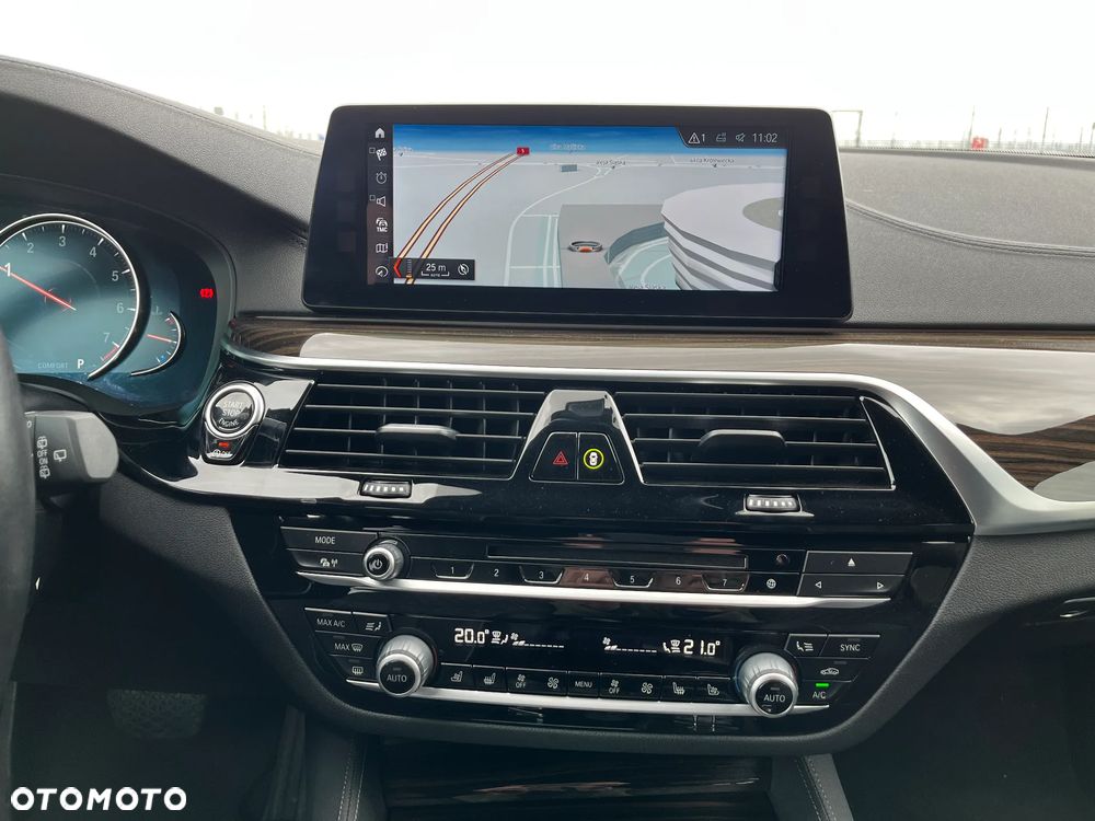 BMW Seria 5 520i Luxury Line - 20