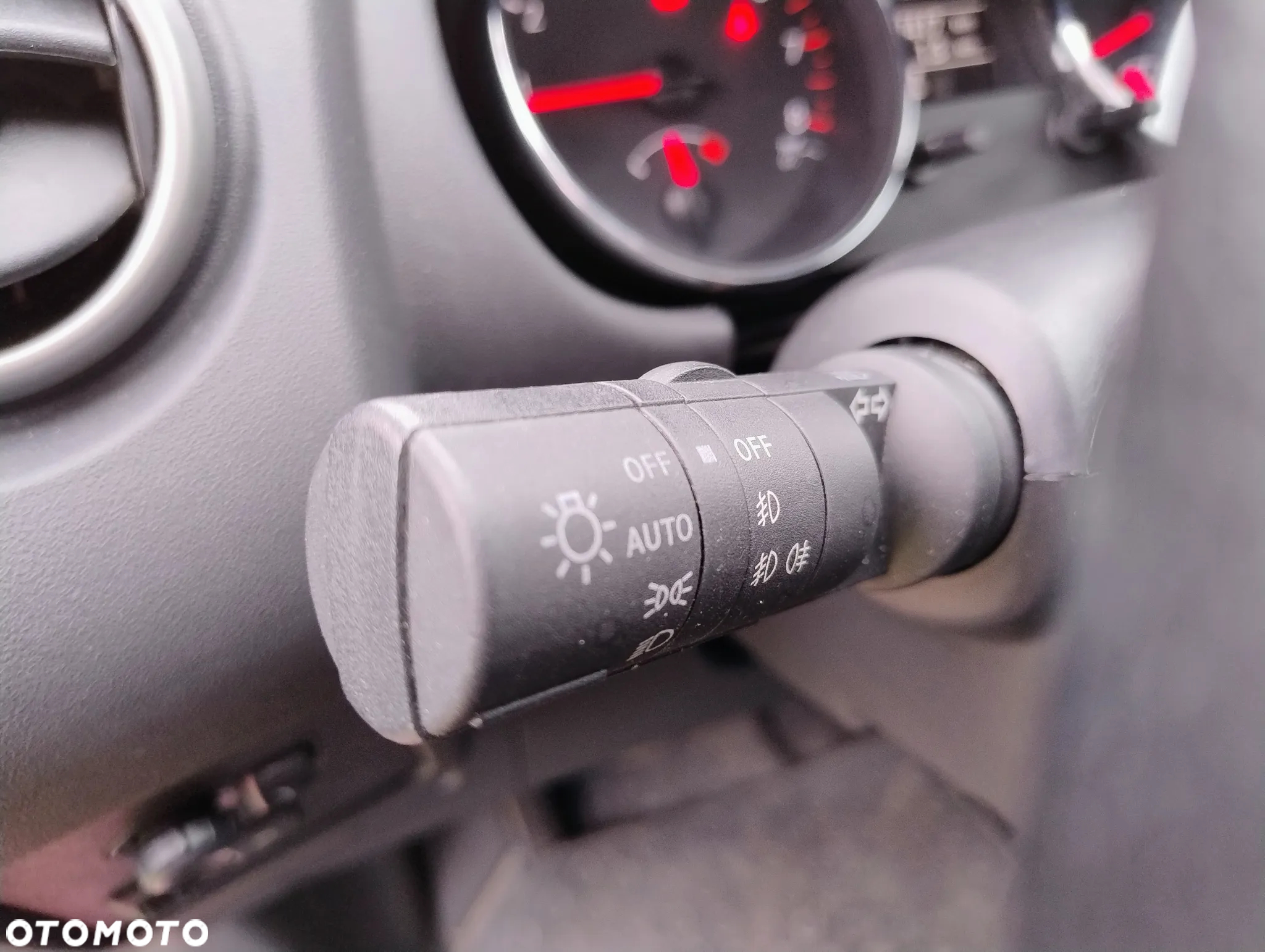 Suzuki Vitara 1.6 (4x2) Club - 11
