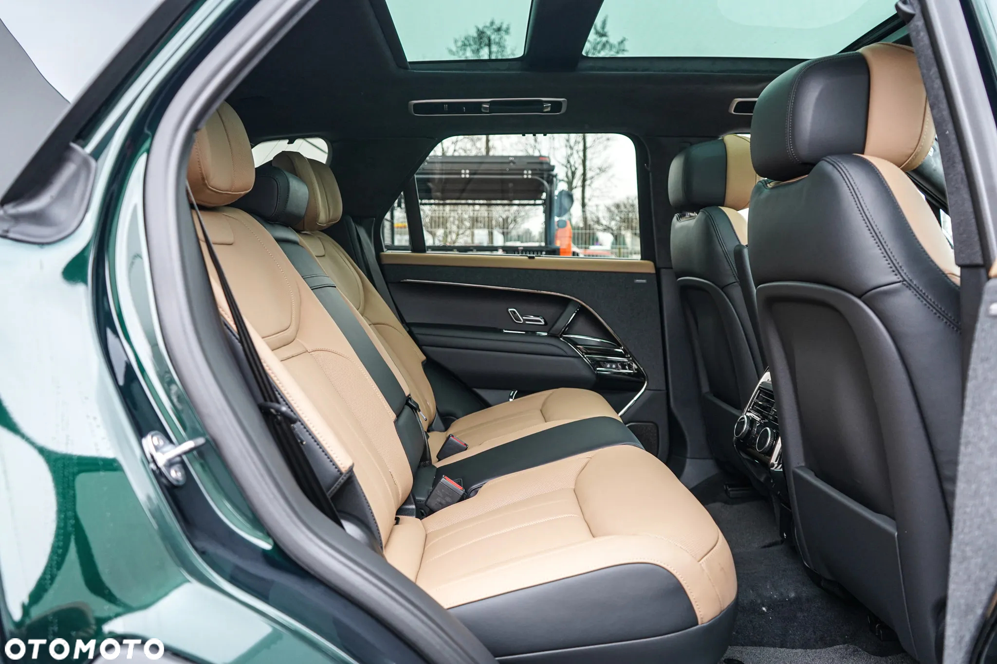 Land Rover Range Rover Sport P530 AWD Autobiography - 25