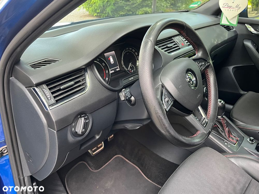 Skoda Octavia 2.0 TSI (Green tec) DSG RS - 11