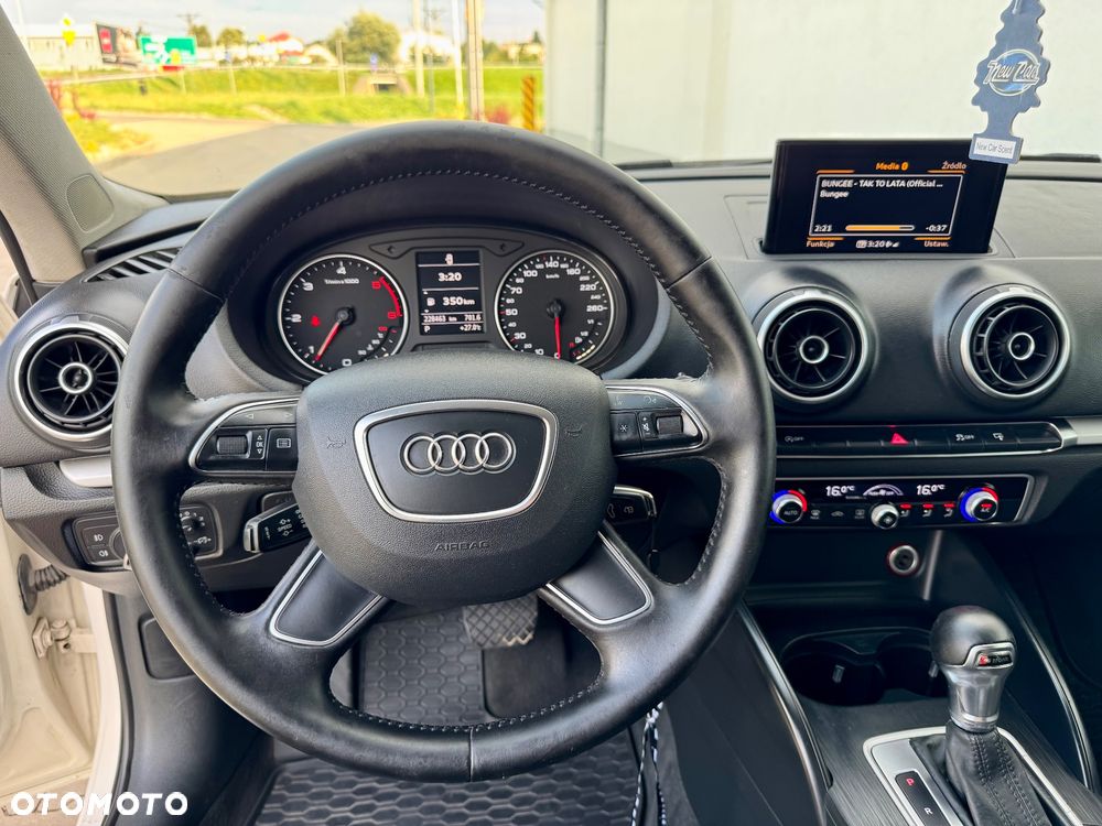 Audi A3 Sportback 1.6 TDI clean diesel Ambition S tronic - 29