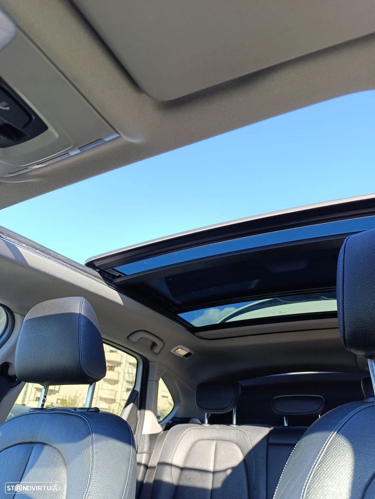 BMW 218 Active Tourer d Line Luxury Auto - 8