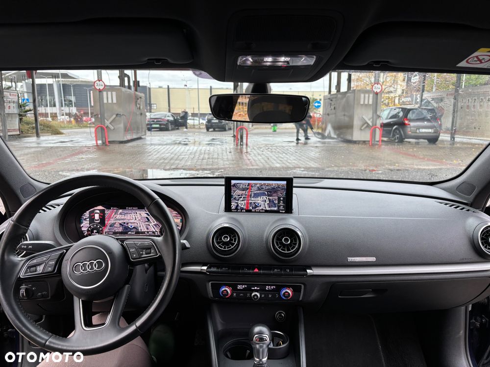 Audi A3 Sportback - 16