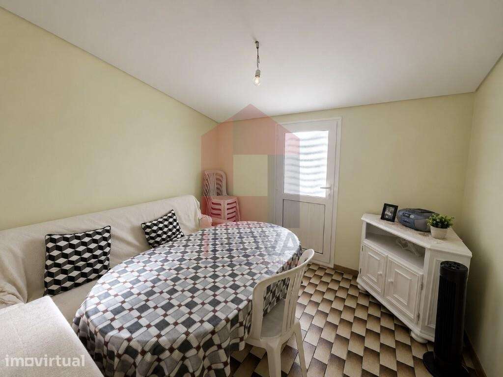 Apartamento T1+1, São Lázaro - Grande imagem: 2/11