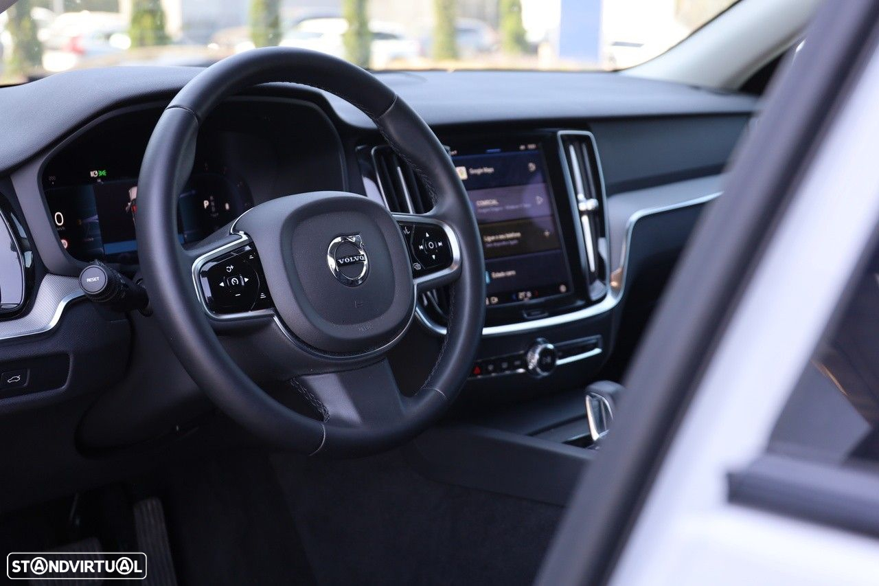 Volvo V60 Cross Country 2.0 B4 Geartronic - 10