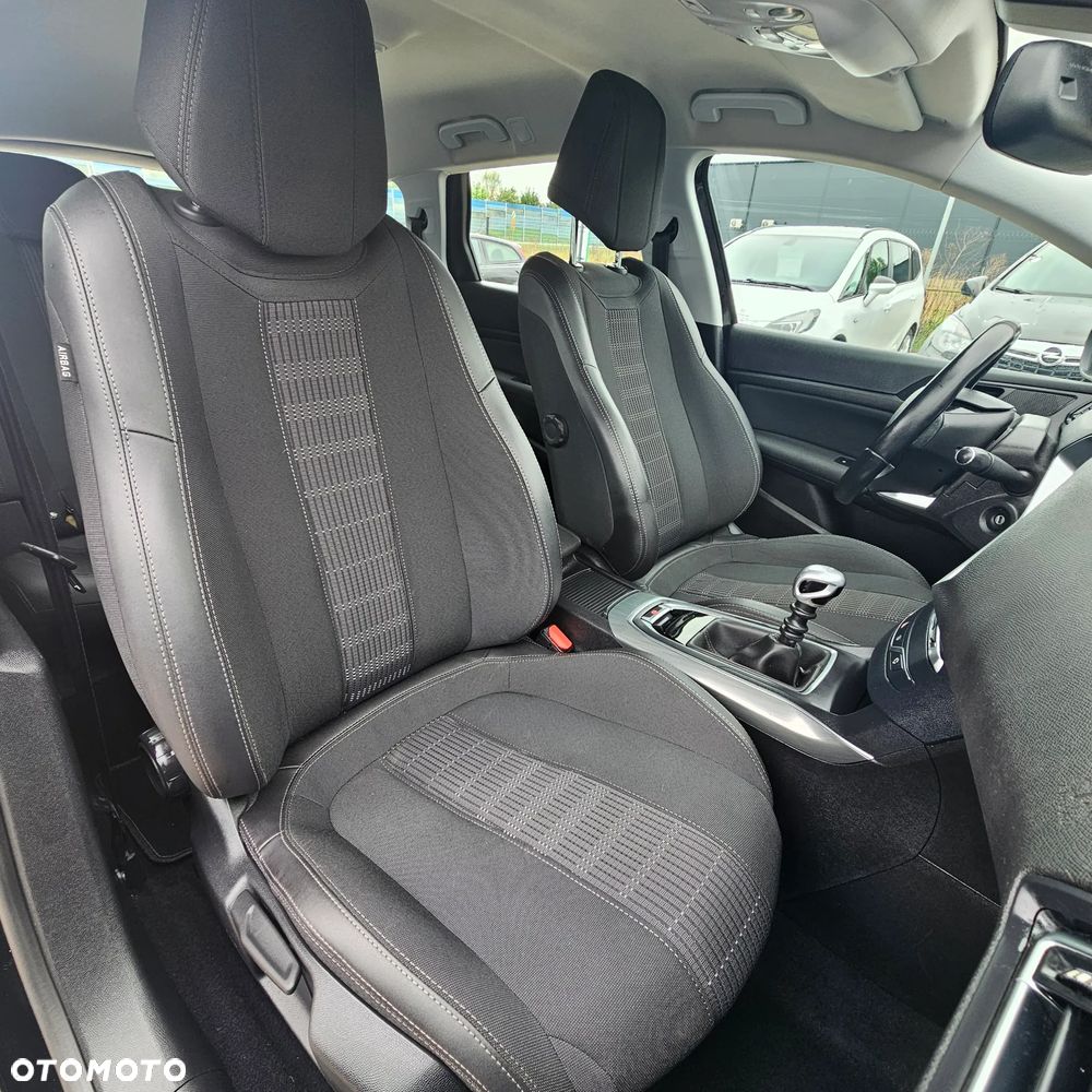 Peugeot 308 - 14