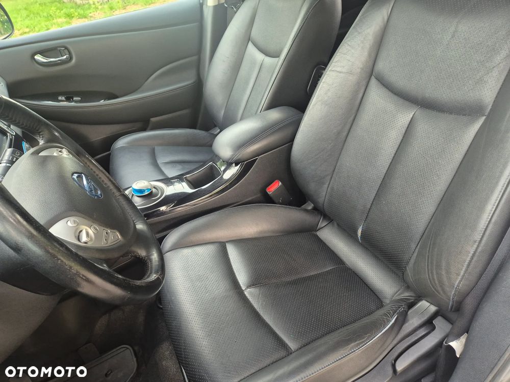 Nissan Leaf 30kWh Tekna - 24