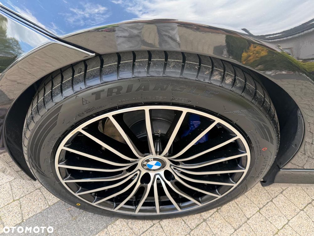 BMW Seria 3 318d DPF Edition Exclusive - 14