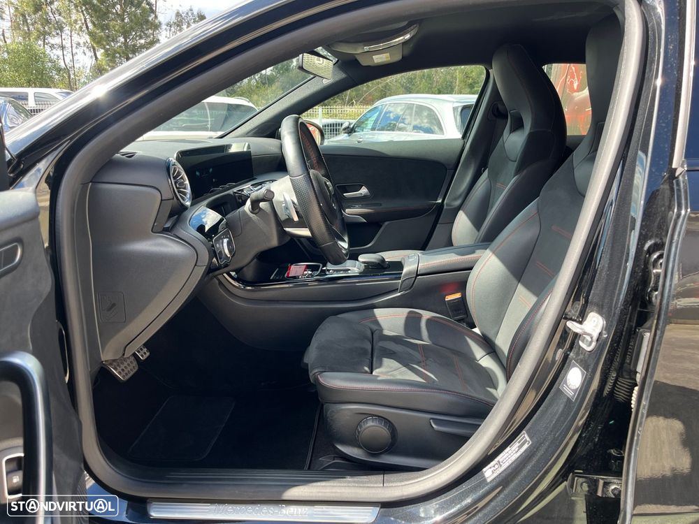 Mercedes-Benz A 250 e AMG Line - 14