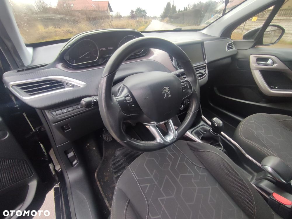 Peugeot 2008 e-HDi FAP 92 STOP & START Business-Line - 13