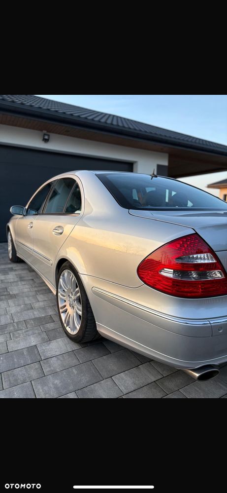 Mercedes-Benz Klasa E - 12