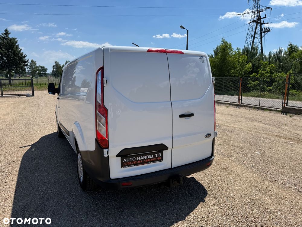 Ford Transit Custom - 9