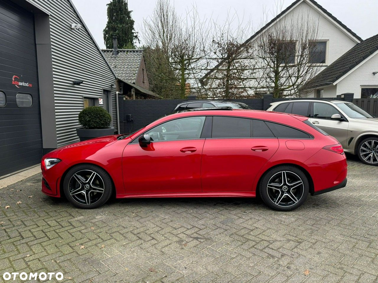 Mercedes-Benz CLA - 2